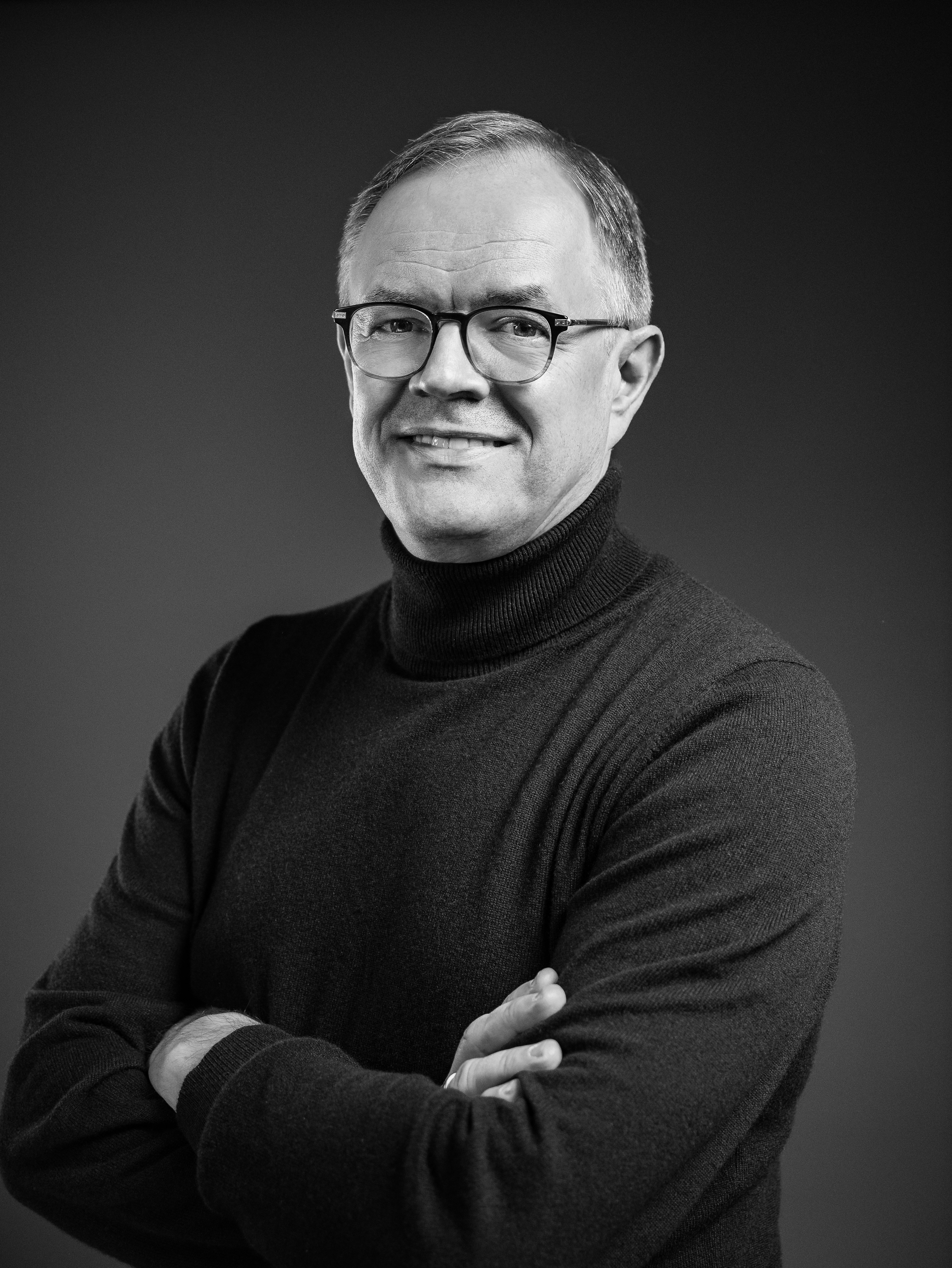 Dr. Volker Glaeser